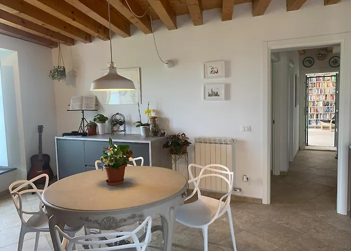 Il Castello Di Alle Cinque Terre Nyaraló Corvara