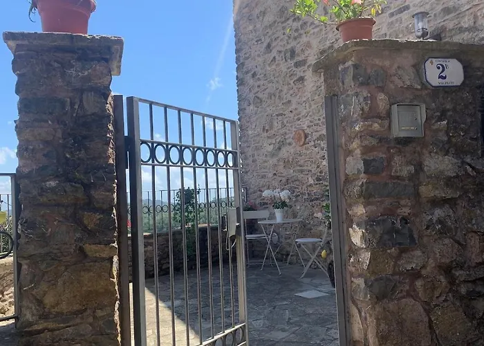 Il Castello Di Alle Cinque Terre Nyaraló Corvara