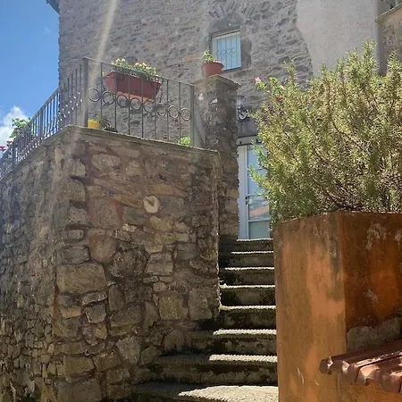 Il Castello Di Alle Cinque Terre קורבארה